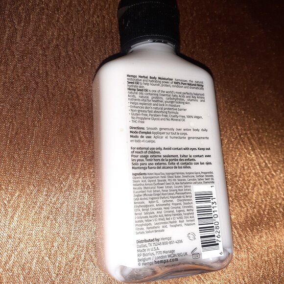 HEMPZ BODY MOISTURIZER 2.25 FL.OZ- BRAND NEW - Picture 2 of 2